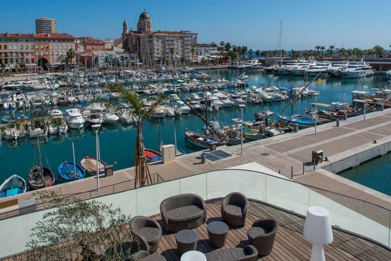 F2 Chambre En Duplex Saint-Raphaël Εξωτερικό φωτογραφία
